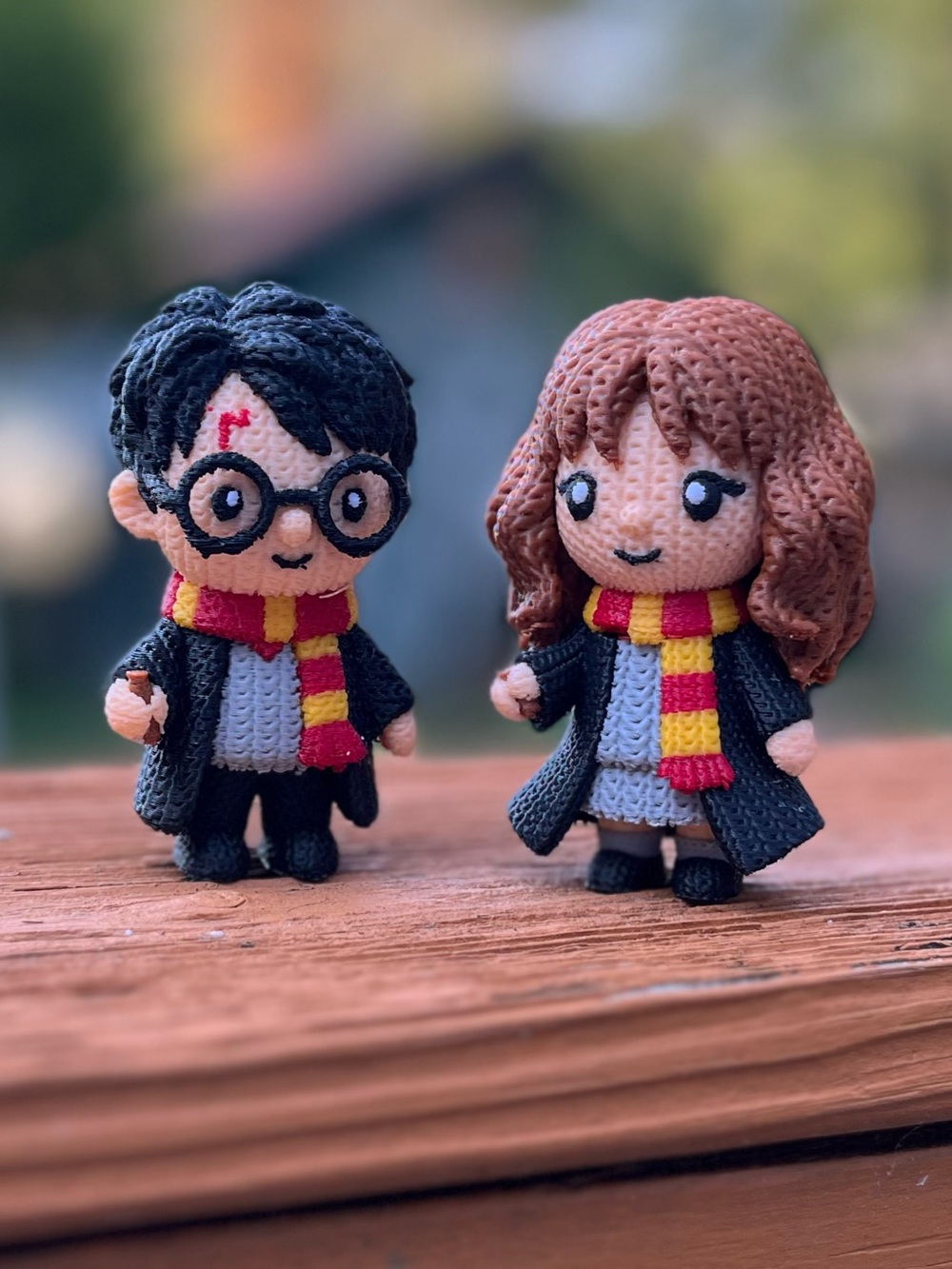 Harry Potter & Hermione Granger Figurines, Pair of Wizard Dolls from Hogwarts